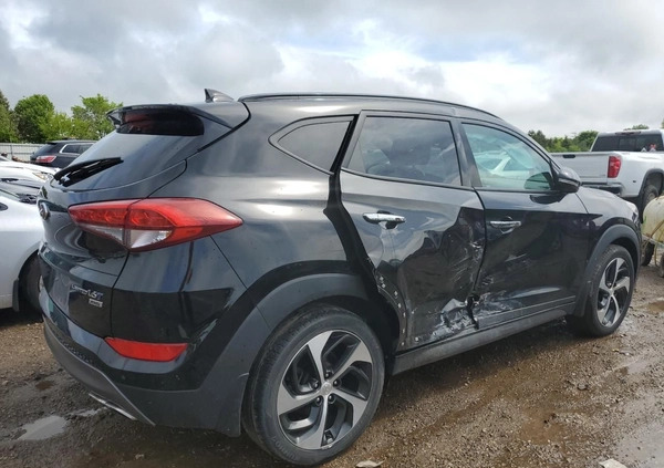 Hyundai Tucson cena 34000 przebieg: 74689, rok produkcji 2016 z Radków małe 67